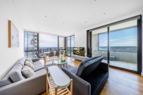 High level deluxe 3 bedroom APT, Sydney